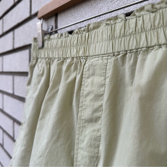 Madewell Pull-On Shorts in Signature Popin Faded Seagrass Pistachio Sage Green - Picture 7 of 15